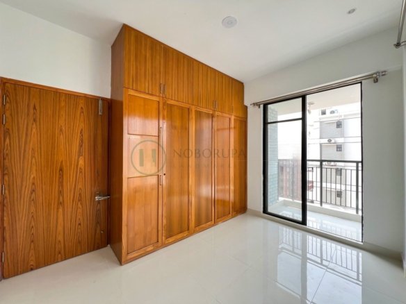 1900 Sqft Premium Apartment for Rent in Bashundhara R/A