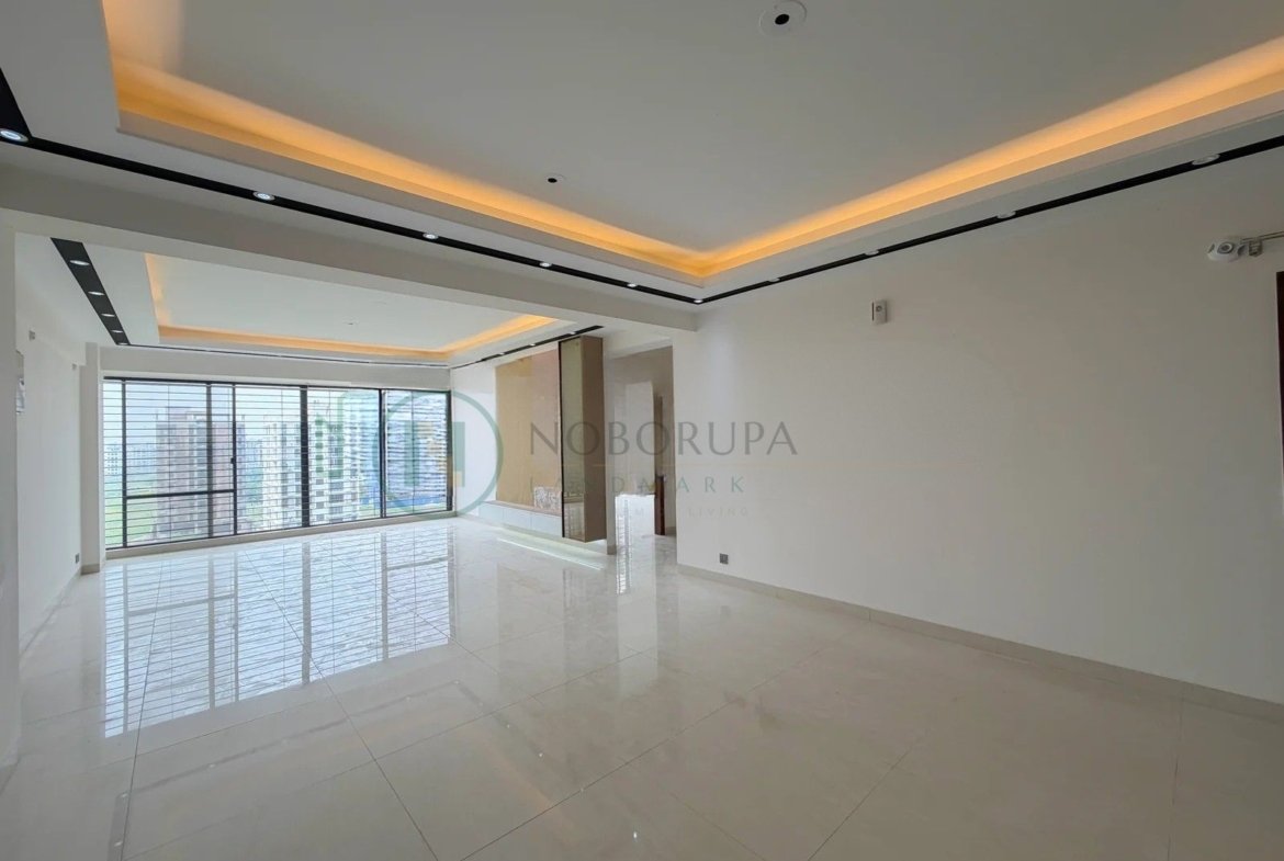 Luxury 2215 Sqft South Facing Apartment for Rent in Bashundhara R/A