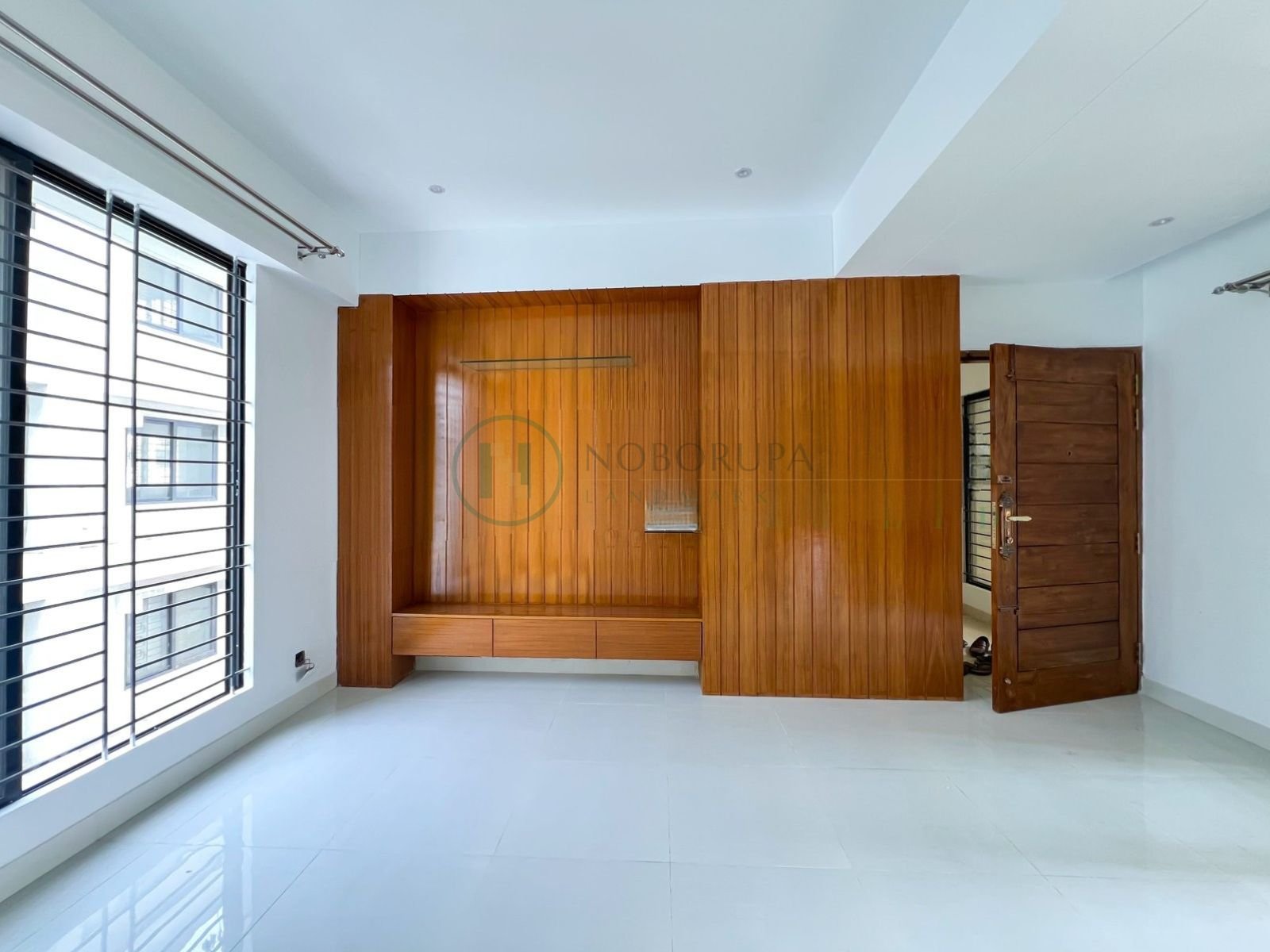 2 1900 Sqft Premium Apartment for Rent in Bashundhara R/A
