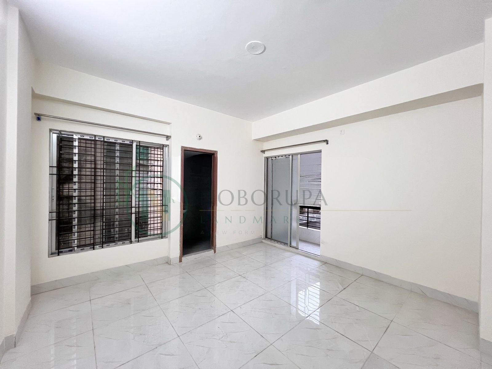 Prime 1450 SFT South-Facing Apartment for Sale in Banasree