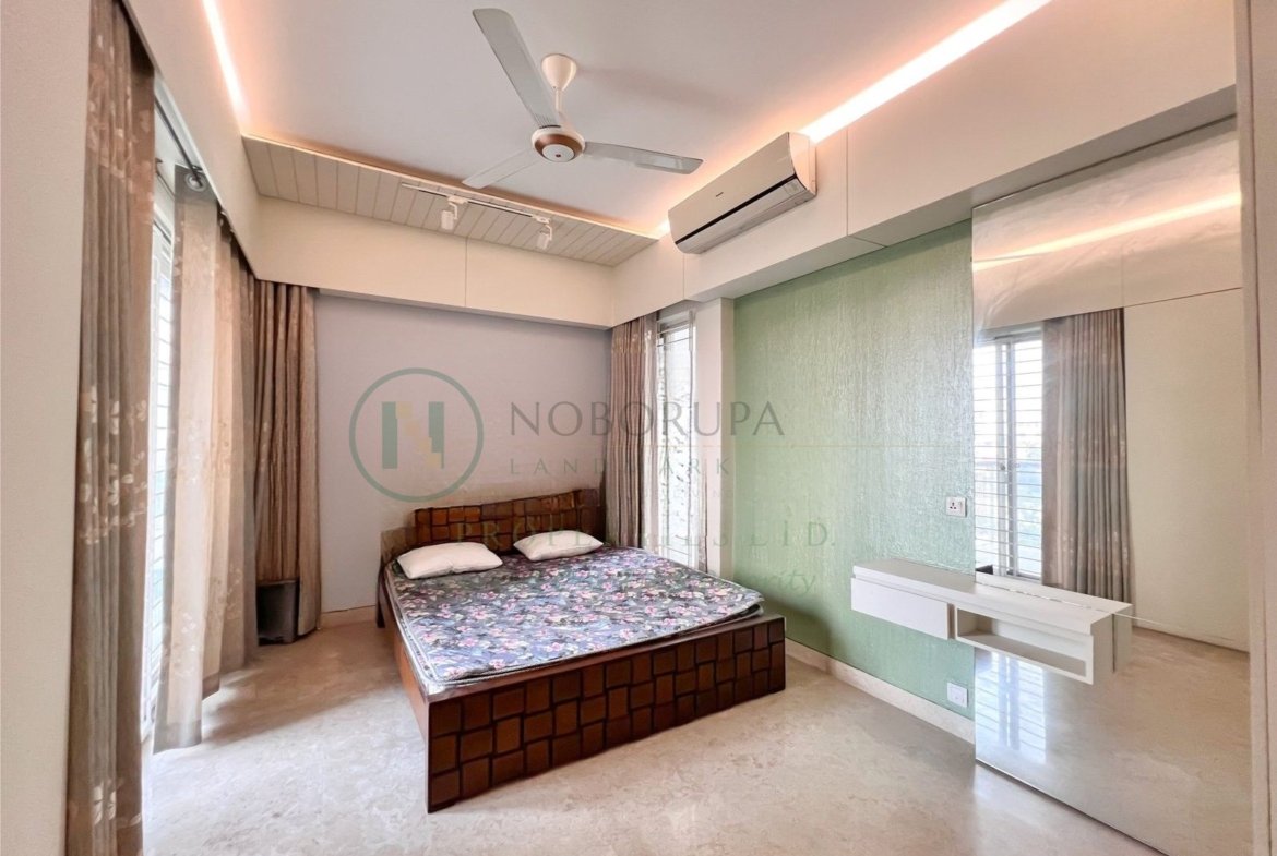 1800 sft Luxurious furnished apartment for rent in Banani