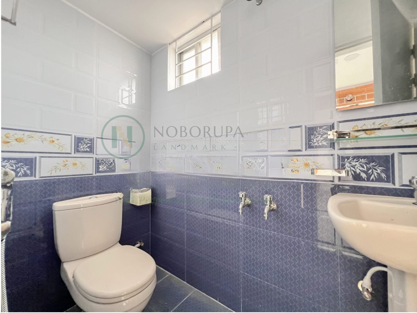 1300 SFT ready flat for sale in Mirpur 2