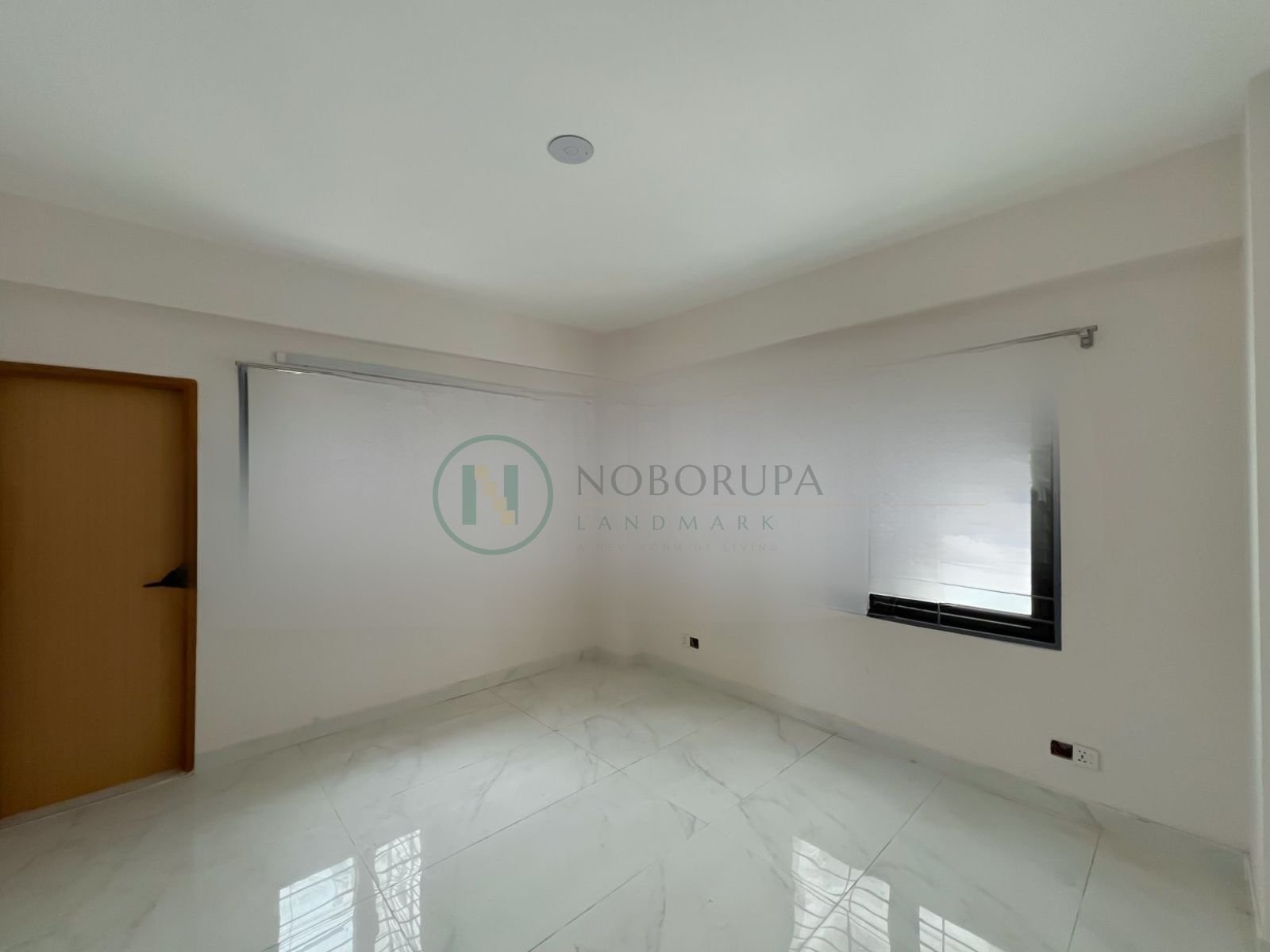 8 1870 SFT Brand new apartment for rent on 5th floor in Bashundhara R/A
